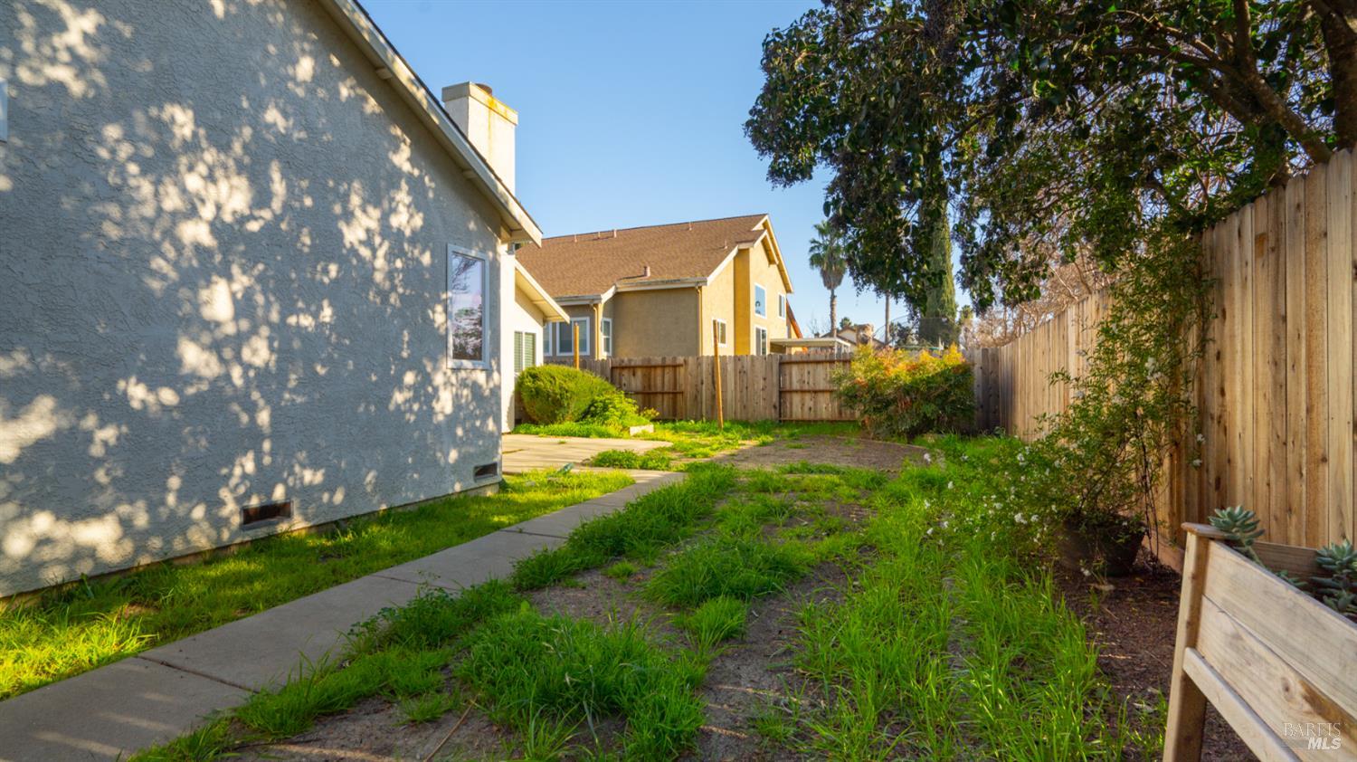 Detail Gallery Image 38 of 41 For 2913 Balsam Ct, Fairfield,  CA 94533 - 4 Beds | 2 Baths