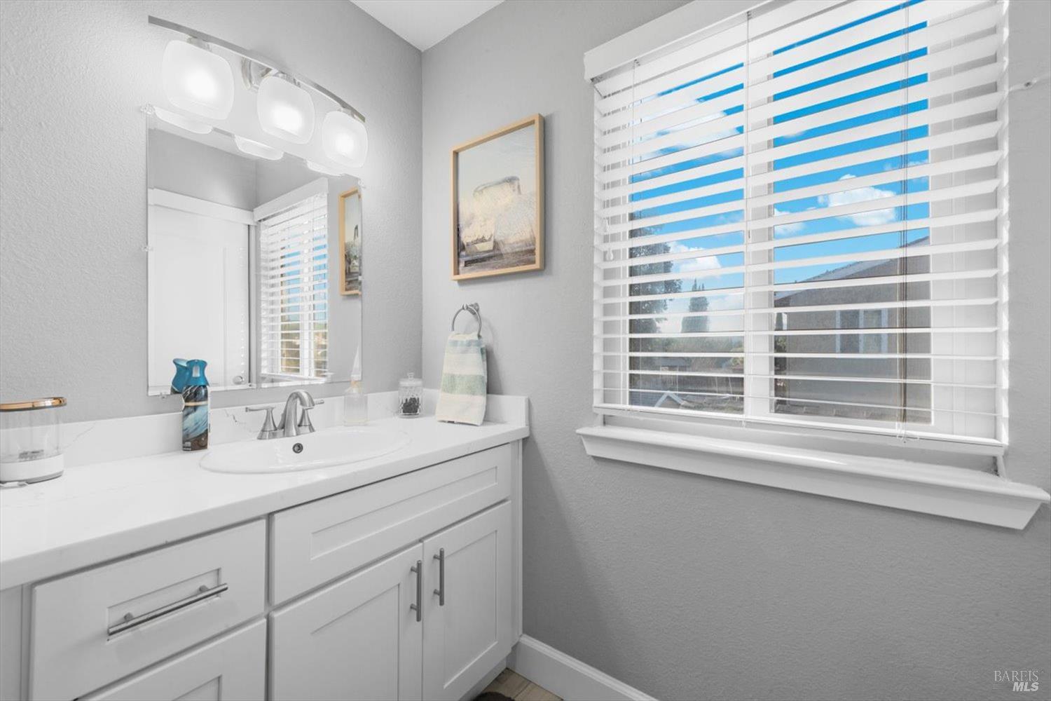 Detail Gallery Image 38 of 65 For 3511 Norwalk Pl, Fairfield,  CA 94534 - 5 Beds | 3 Baths