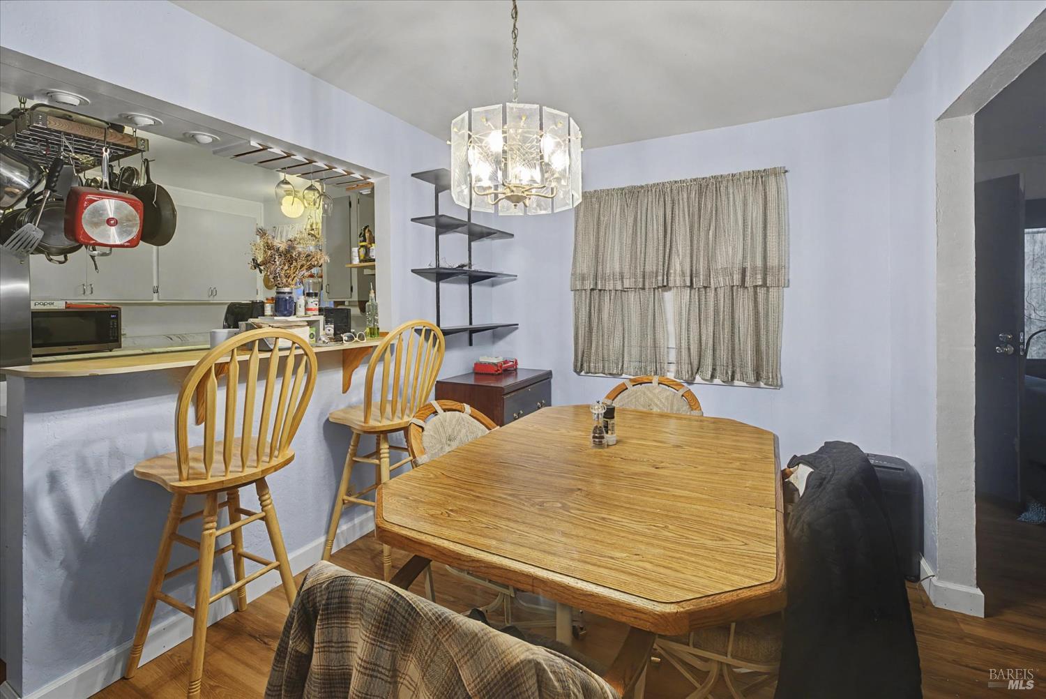 Detail Gallery Image 10 of 31 For 1763 E St, Napa,  CA 94559 - 2 Beds | 1 Baths