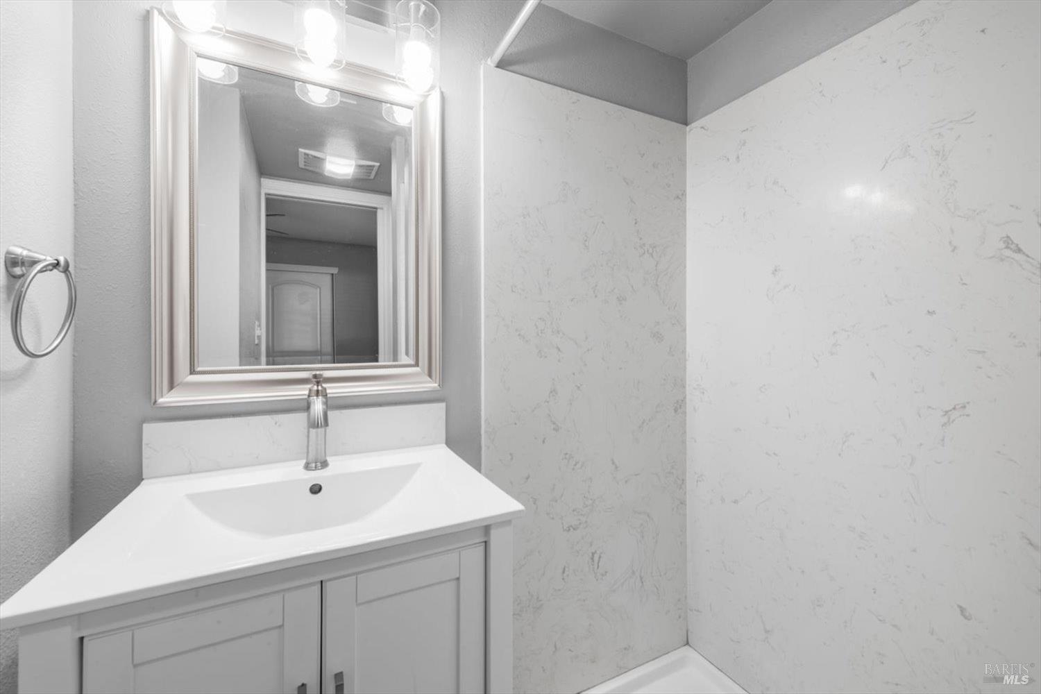 Detail Gallery Image 23 of 65 For 3511 Norwalk Pl, Fairfield,  CA 94534 - 5 Beds | 3 Baths