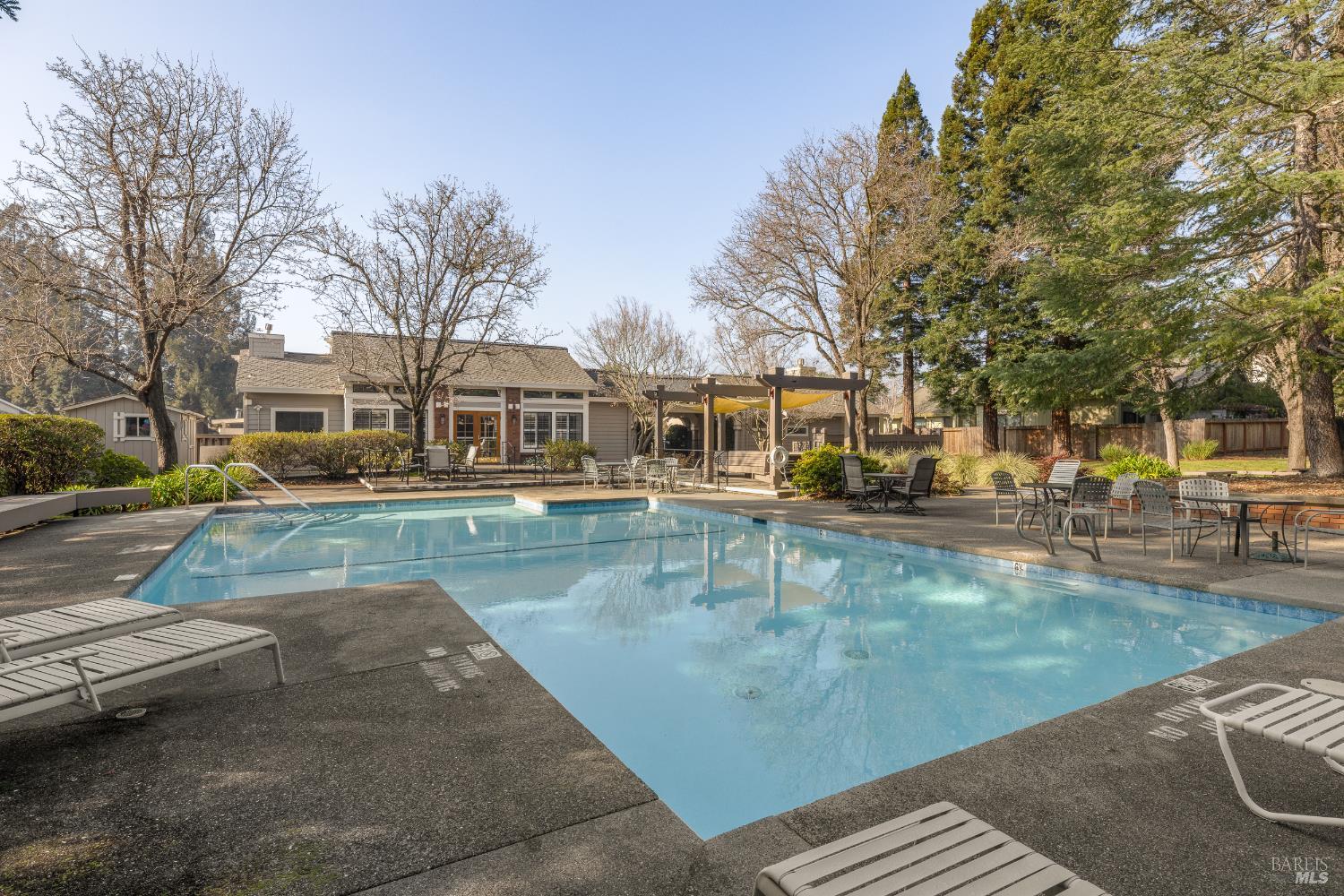 Detail Gallery Image 30 of 35 For 229 S Temelec Cir, Sonoma,  CA 95476 - 3 Beds | 2/1 Baths