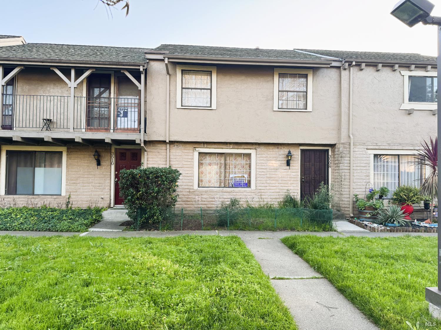 Detail Gallery Image 5 of 52 For 3508 Kerner Blvd, San Rafael,  CA 94901 - 3 Beds | 1/1 Baths