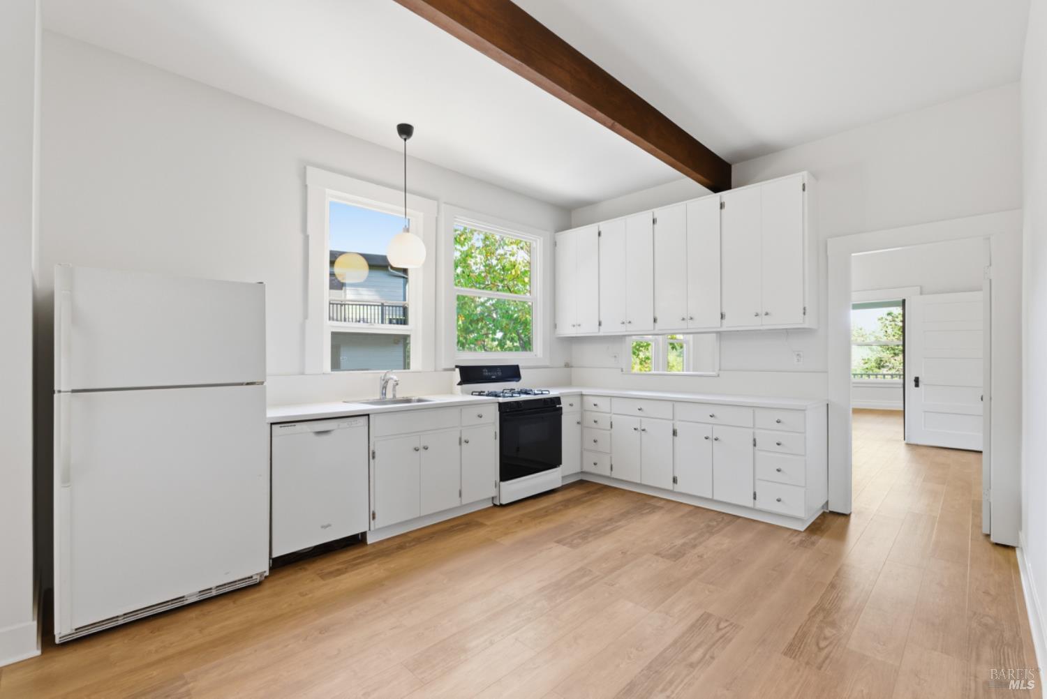 Detail Gallery Image 29 of 67 For 69 Corte Madera Ave, Corte Madera,  CA 94925 - – Beds | – Baths