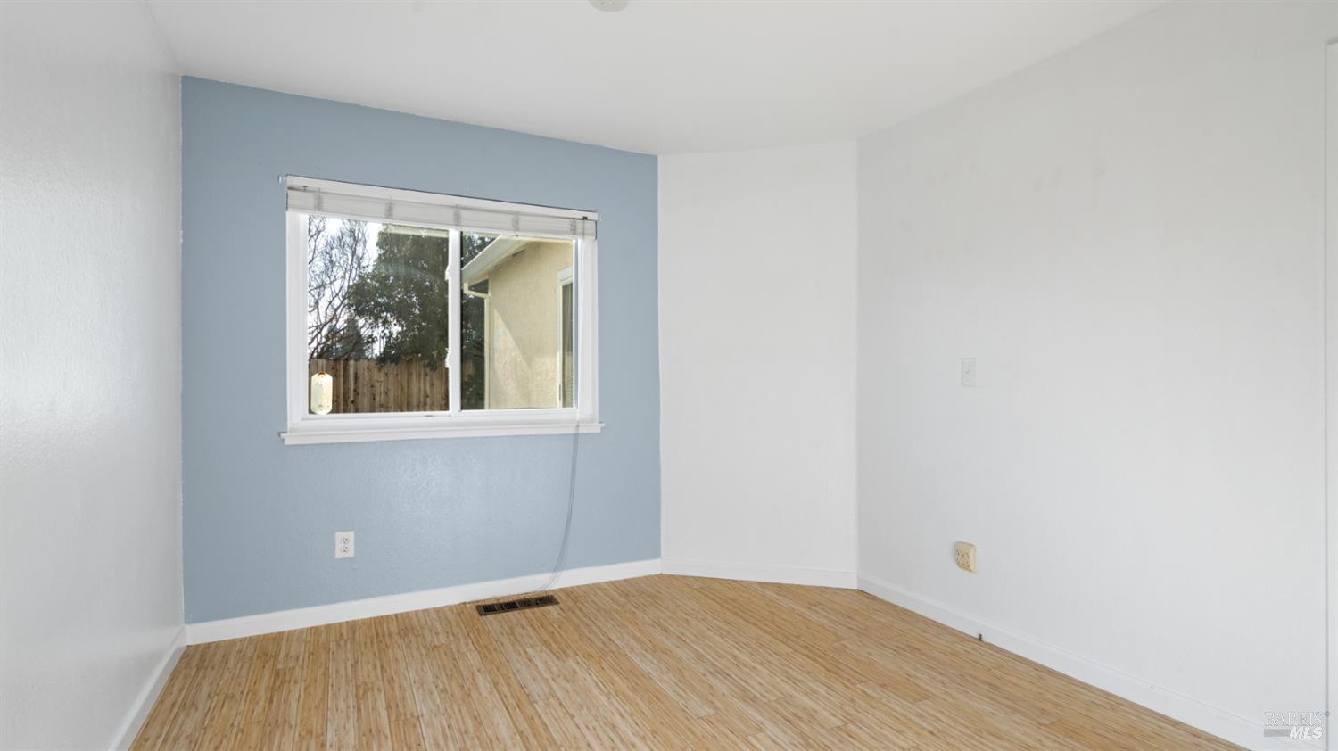 Detail Gallery Image 26 of 41 For 2913 Balsam Ct, Fairfield,  CA 94533 - 4 Beds | 2 Baths