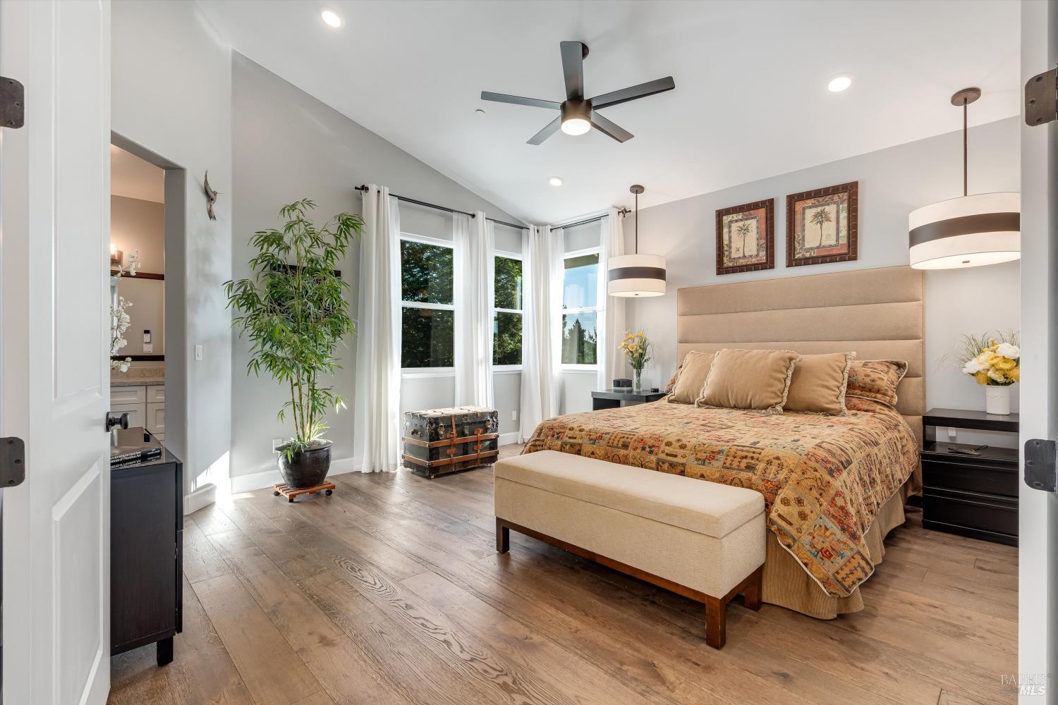 Detail Gallery Image 22 of 41 For 3702 Deauville Pl, Santa Rosa,  CA 95403 - 4 Beds | 3 Baths