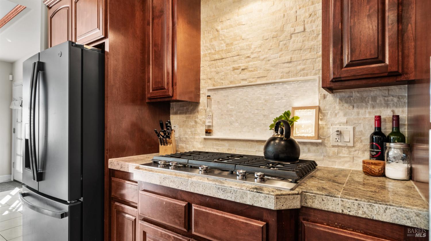 Detail Gallery Image 29 of 89 For 3227 Balmoral Ct, Fairfield,  CA 94534 - 4 Beds | 2/1 Baths