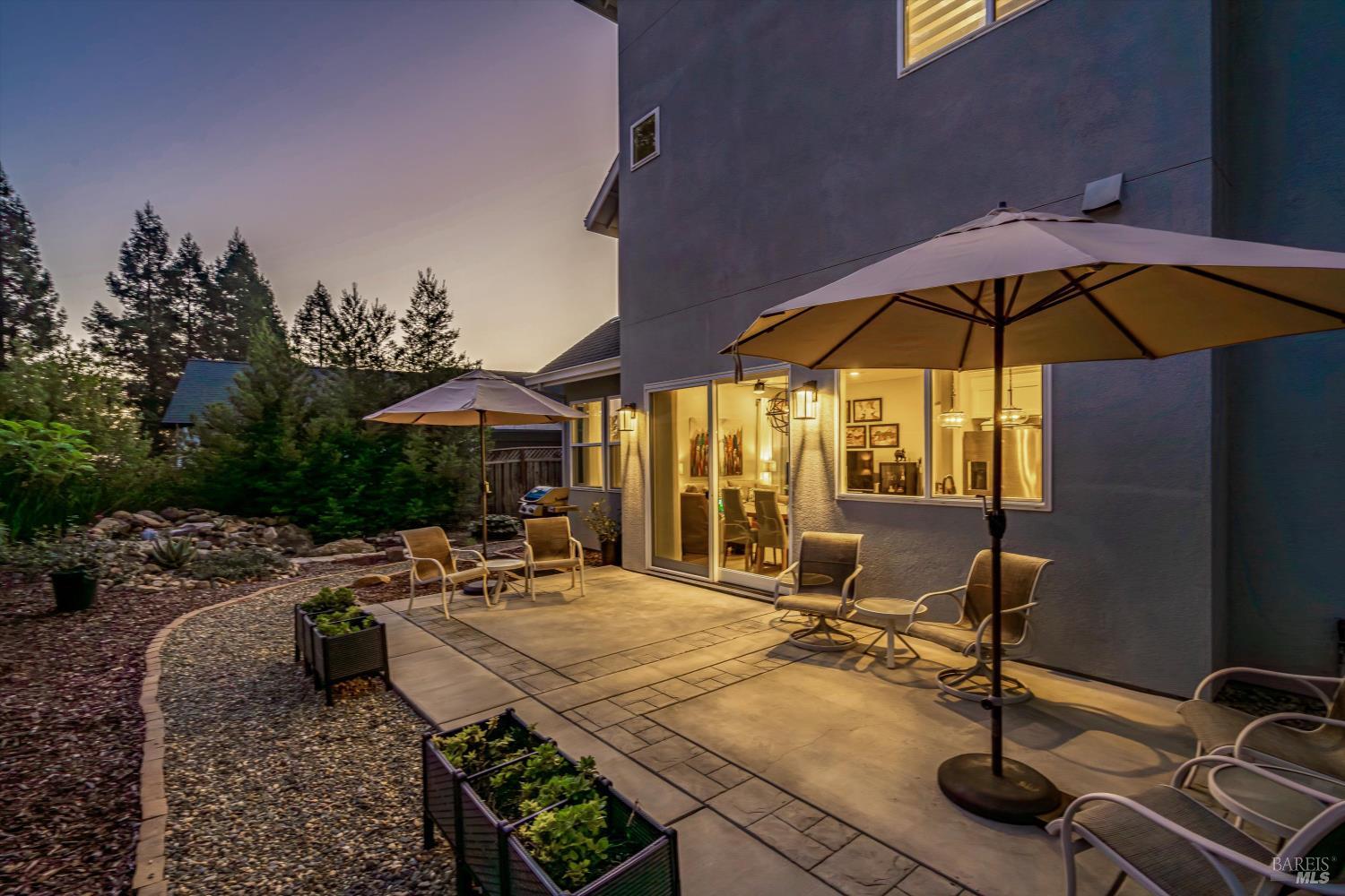 Detail Gallery Image 38 of 41 For 3702 Deauville Pl, Santa Rosa,  CA 95403 - 4 Beds | 3 Baths