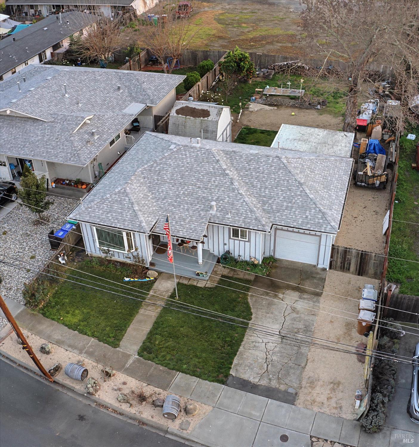 Detail Gallery Image 29 of 31 For 1763 E St, Napa,  CA 94559 - 2 Beds | 1 Baths