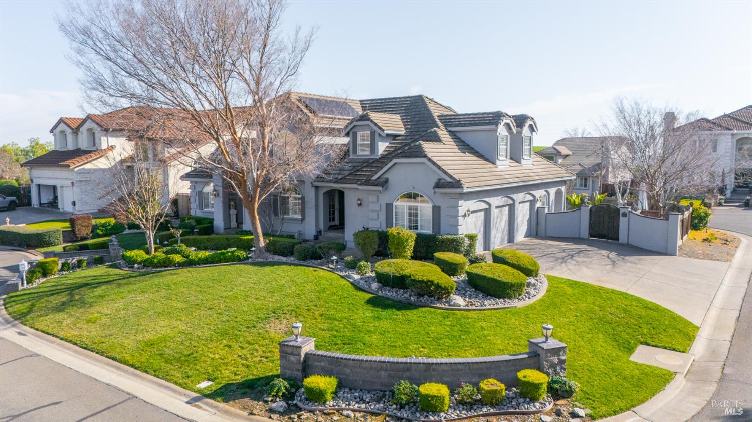 Detail Gallery Image 70 of 89 For 3227 Balmoral Ct, Fairfield,  CA 94534 - 4 Beds | 2/1 Baths