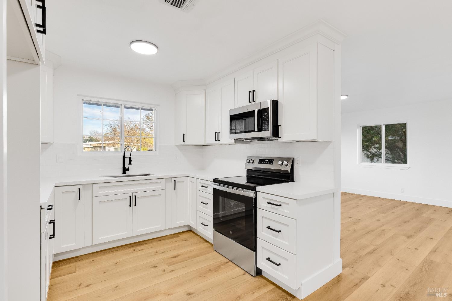 Detail Gallery Image 11 of 31 For 1845 San Anselmo St, Fairfield,  CA 94533 - 3 Beds | 2 Baths