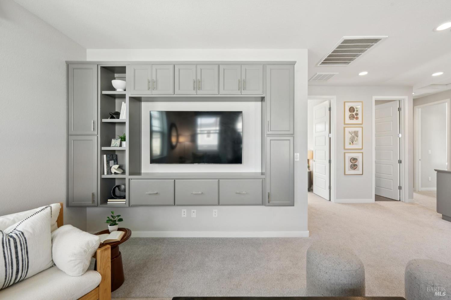 Detail Gallery Image 33 of 78 For 1805 Alvarado St, Petaluma,  CA 94952 - 4 Beds | 3 Baths