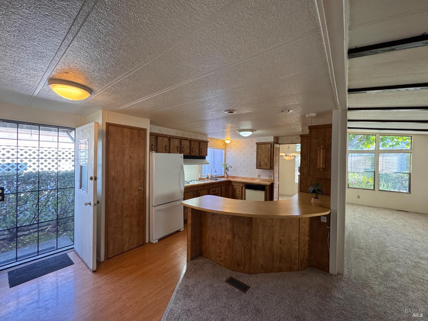 Detail Gallery Image 15 of 35 For 97 Glenoak Ct, Santa Rosa,  CA 95409 - 2 Beds | 2 Baths