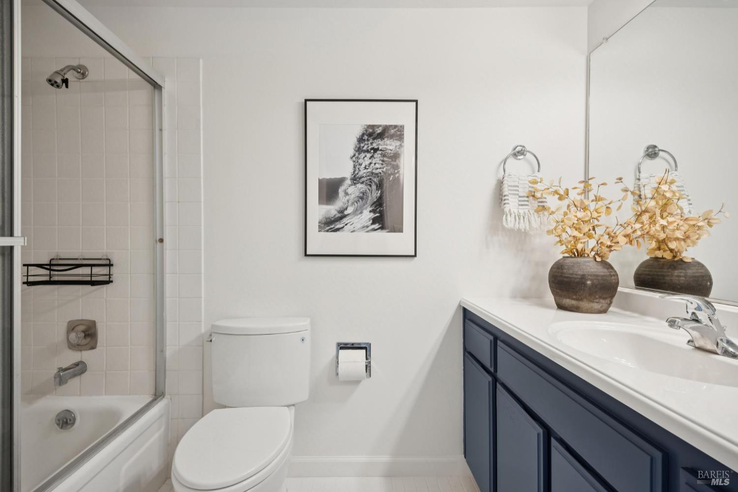 Detail Gallery Image 41 of 47 For 100 Milland Dr, Mill Valley,  CA 94941 - 2 Beds | 2/1 Baths