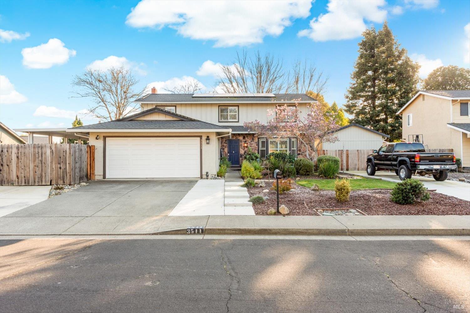 Front Image Thumbnail for BA326008127