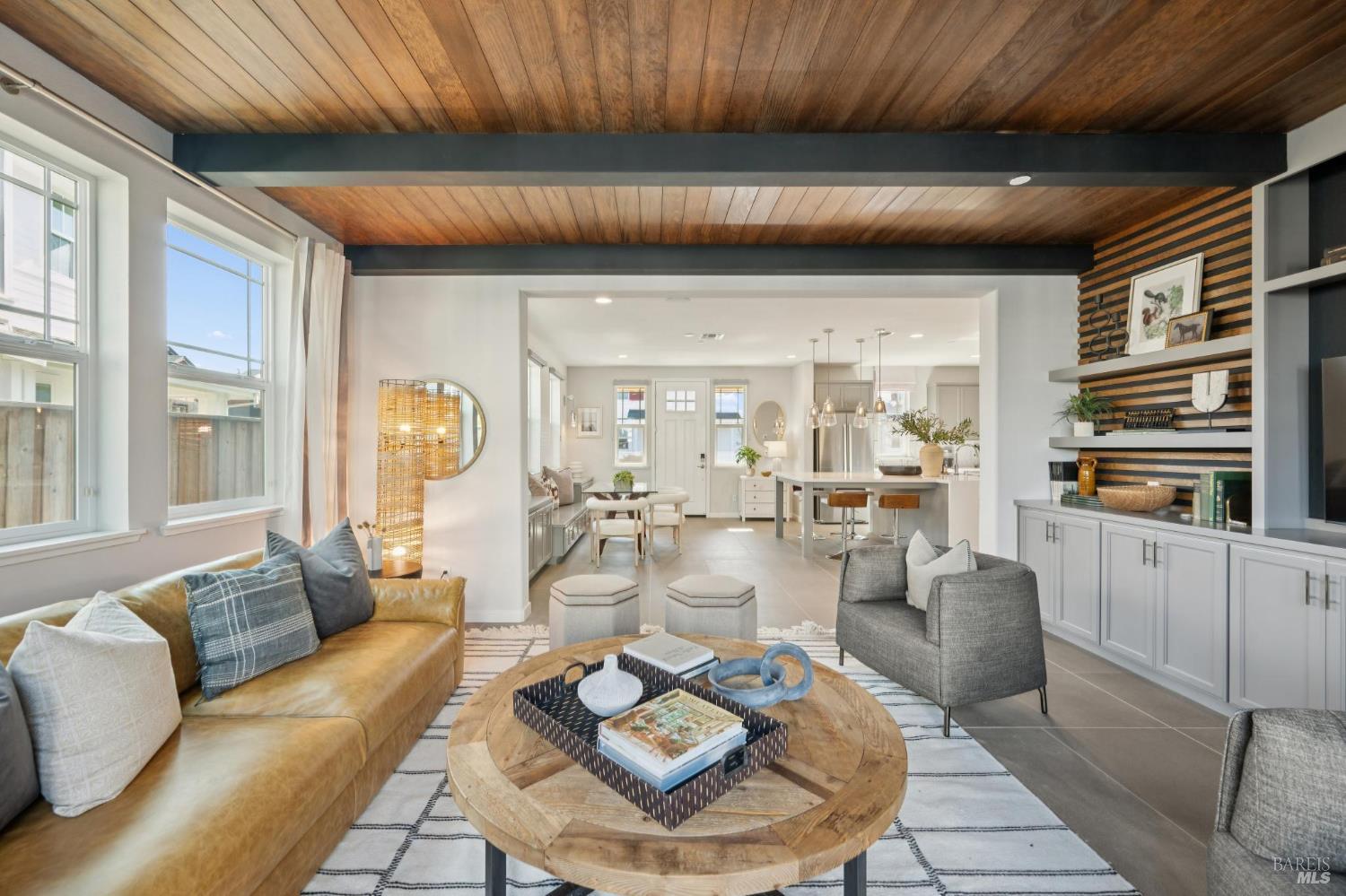 Detail Gallery Image 14 of 78 For 1805 Alvarado St, Petaluma,  CA 94952 - 4 Beds | 3 Baths