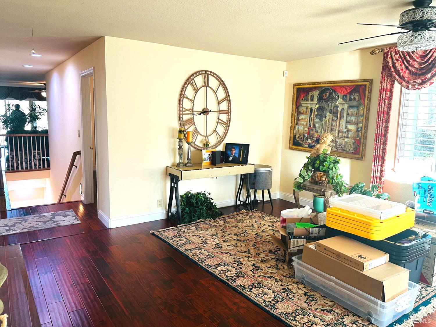 Detail Gallery Image 3 of 54 For 32 Romine Way, Vallejo,  CA 94591 - 5 Beds | 3 Baths