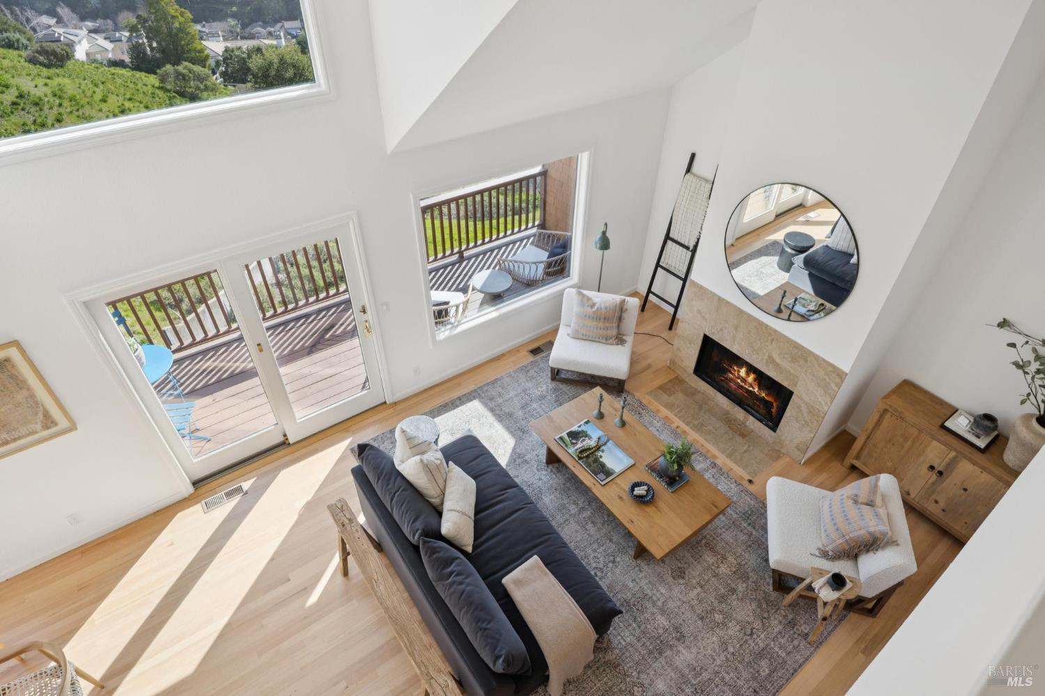 Detail Gallery Image 29 of 47 For 100 Milland Dr, Mill Valley,  CA 94941 - 2 Beds | 2/1 Baths