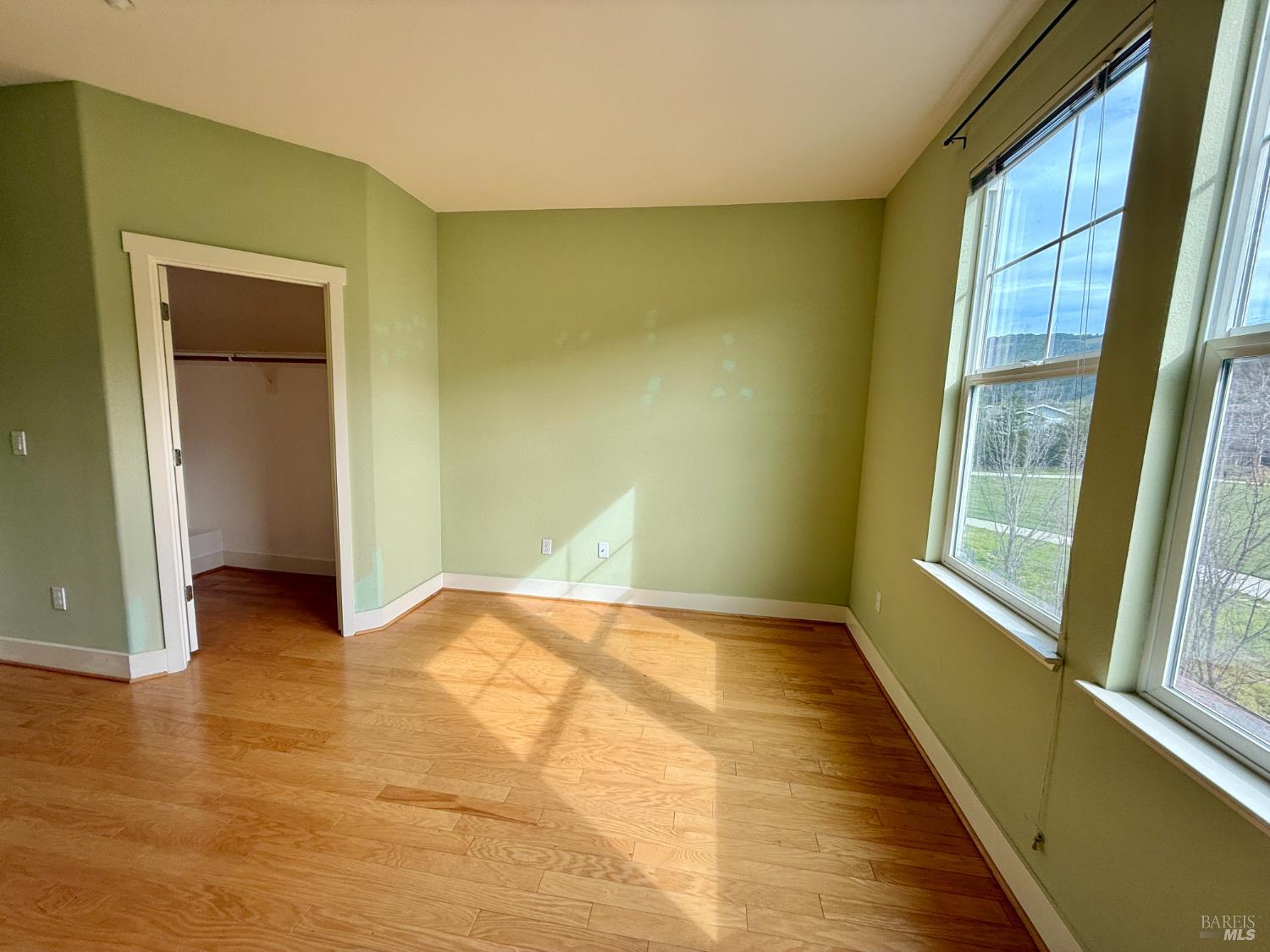 Detail Gallery Image 17 of 36 For 91 Almond Ct, San Rafael,  CA 94903 - 2 Beds | 2/1 Baths