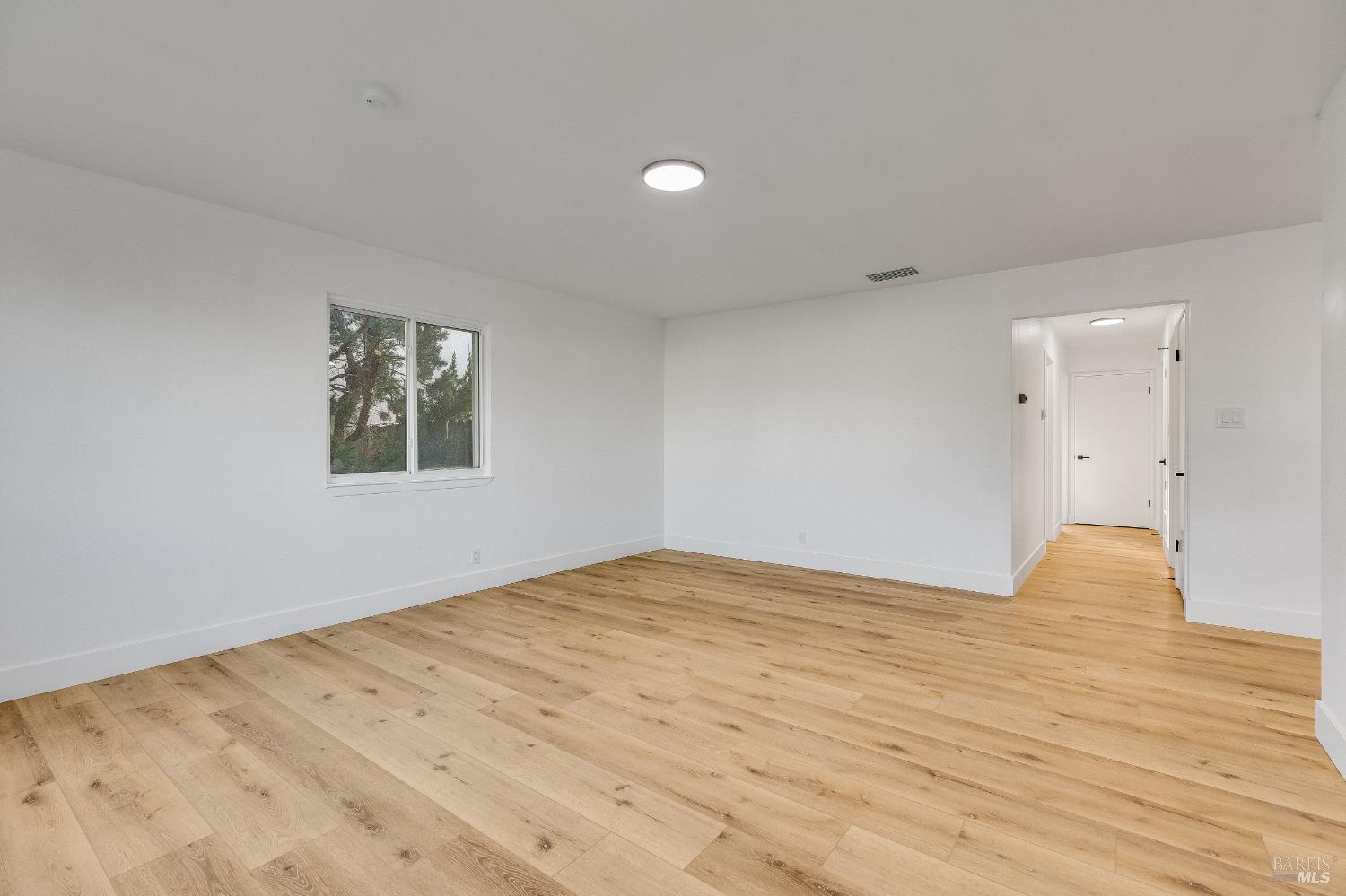 Detail Gallery Image 6 of 31 For 1845 San Anselmo St, Fairfield,  CA 94533 - 3 Beds | 2 Baths