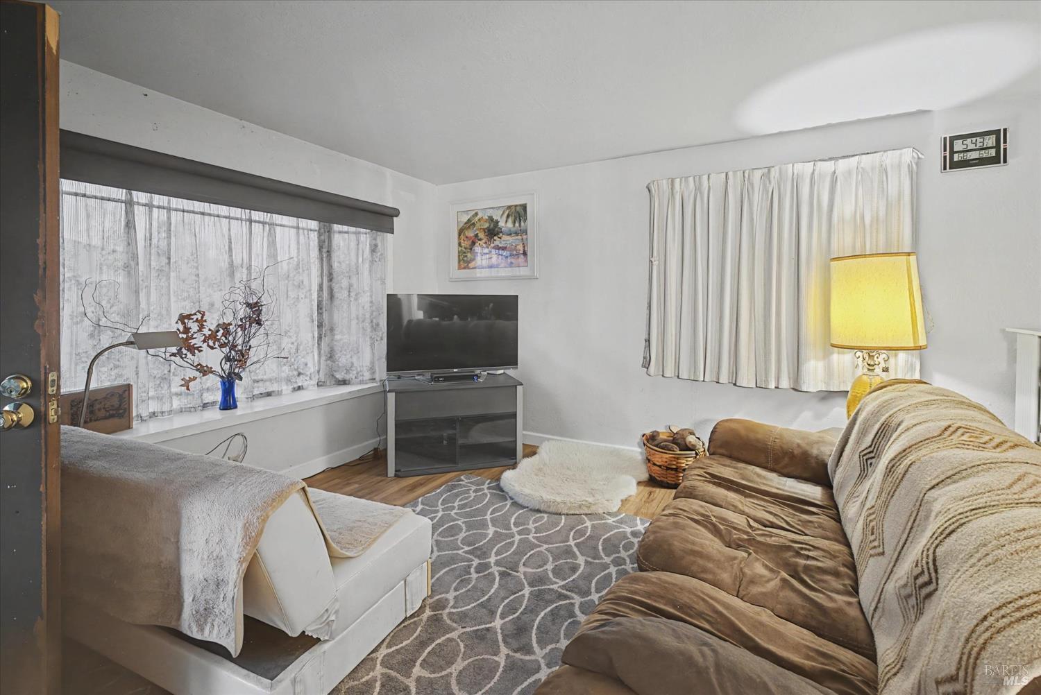 Detail Gallery Image 12 of 31 For 1763 E St, Napa,  CA 94559 - 2 Beds | 1 Baths