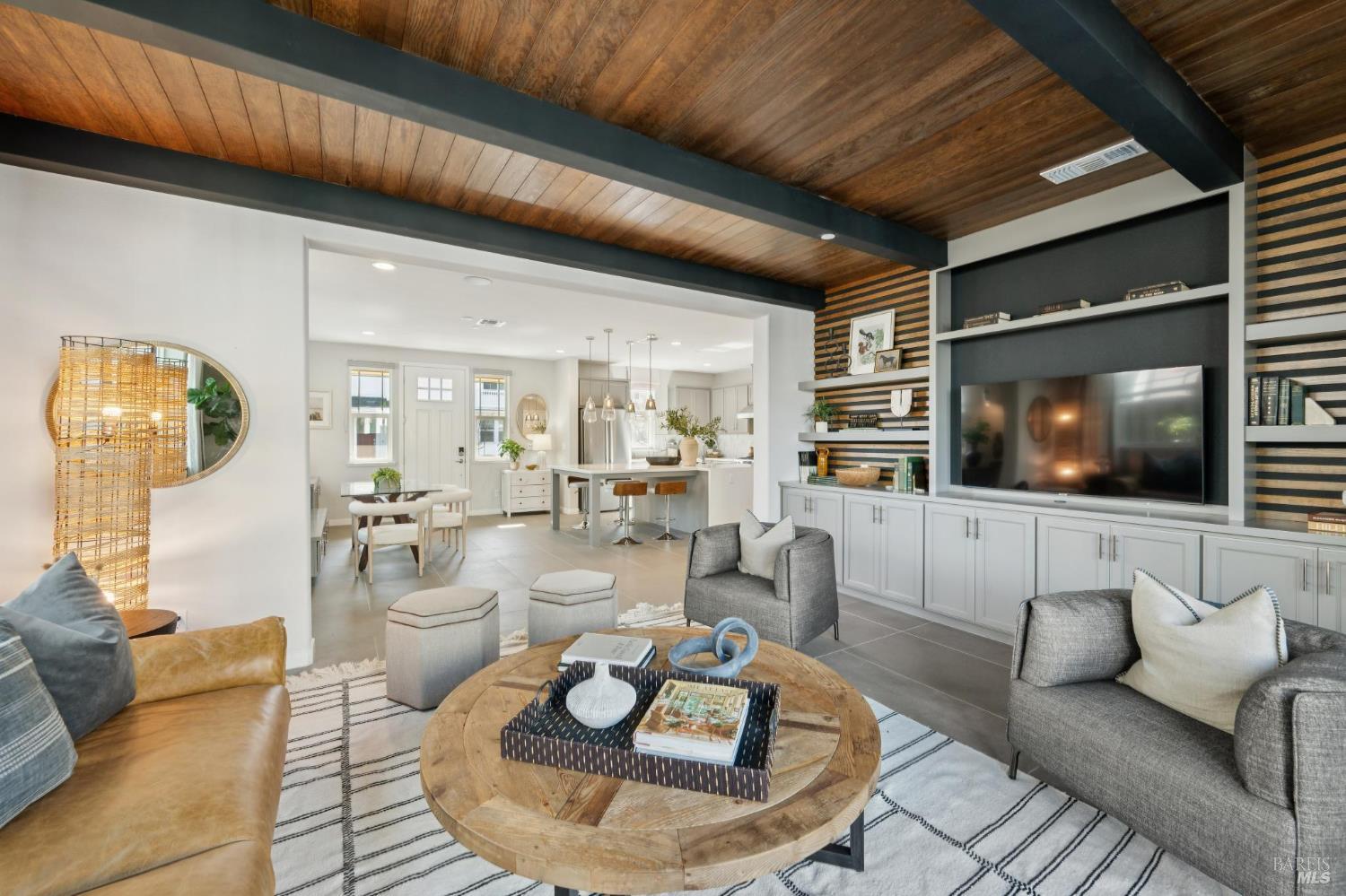 Detail Gallery Image 13 of 78 For 1805 Alvarado St, Petaluma,  CA 94952 - 4 Beds | 3 Baths