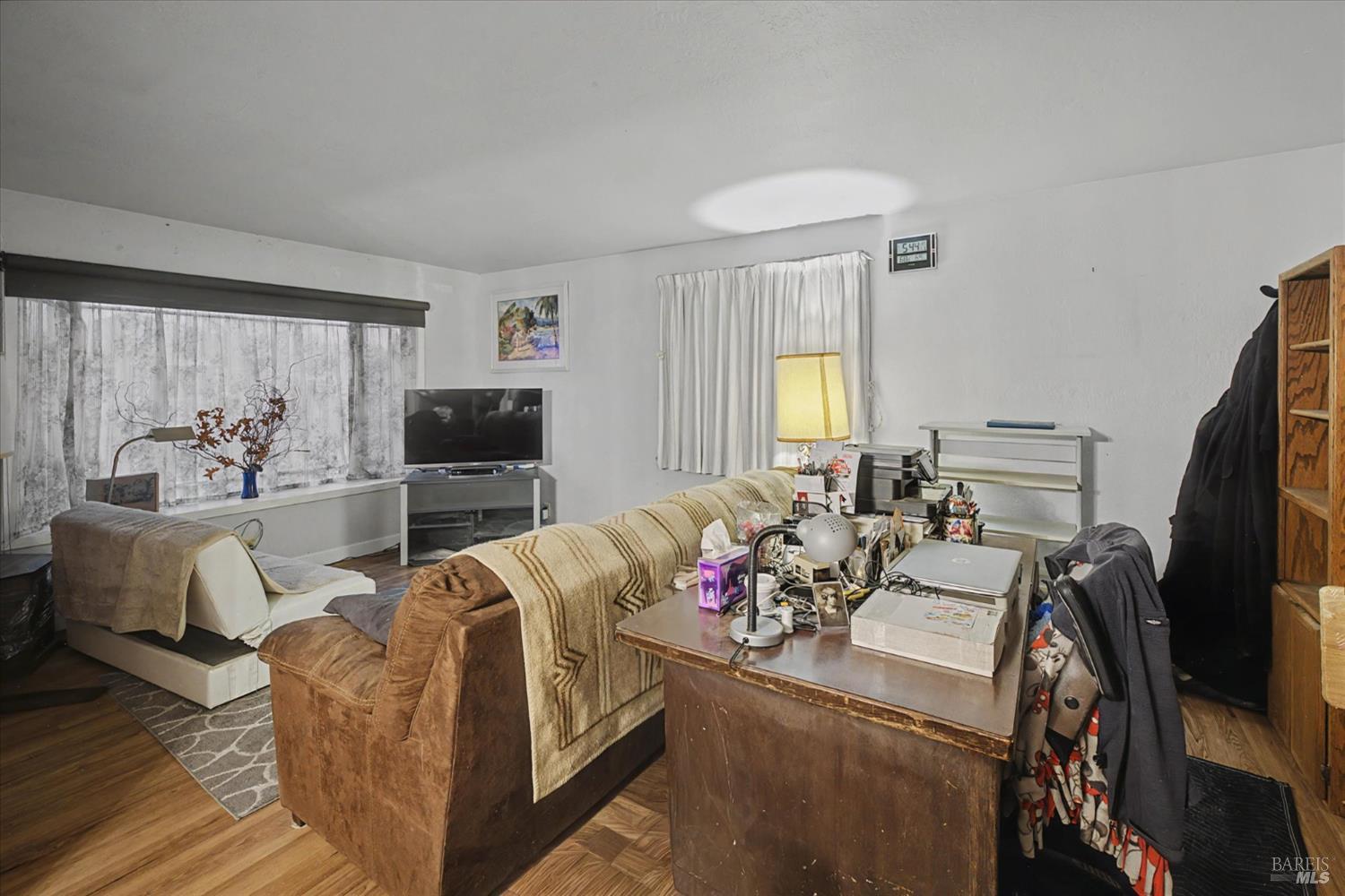 Detail Gallery Image 13 of 31 For 1763 E St, Napa,  CA 94559 - 2 Beds | 1 Baths