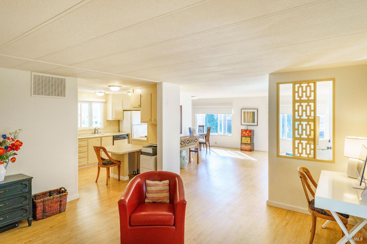 Detail Gallery Image 15 of 23 For 2412 Foothill Blvd 166, Calistoga,  CA 94515 - 2 Beds | 2 Baths