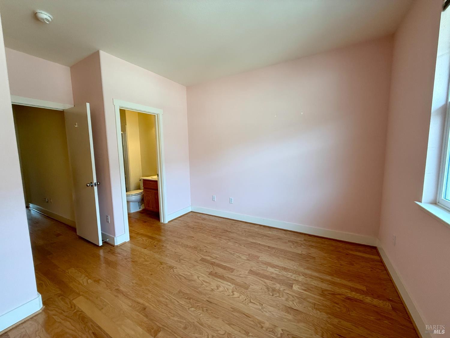 Detail Gallery Image 22 of 36 For 91 Almond Ct, San Rafael,  CA 94903 - 2 Beds | 2/1 Baths