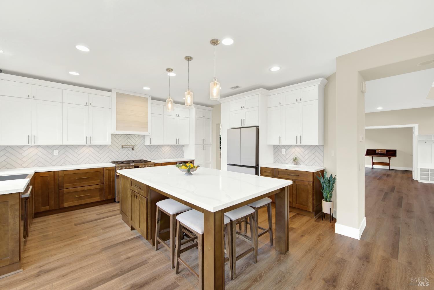 Detail Gallery Image 21 of 86 For 2905 Quail Hollow Dr, Fairfield,  CA 94534 - 4 Beds | 3 Baths