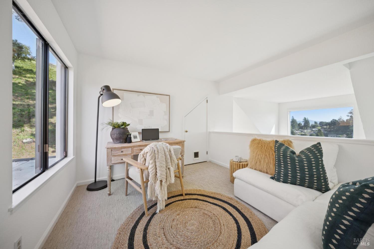 Detail Gallery Image 26 of 47 For 100 Milland Dr, Mill Valley,  CA 94941 - 2 Beds | 2/1 Baths