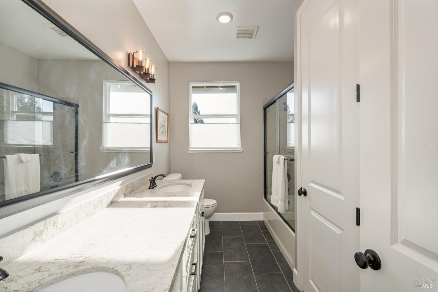 Detail Gallery Image 30 of 41 For 3702 Deauville Pl, Santa Rosa,  CA 95403 - 4 Beds | 3 Baths