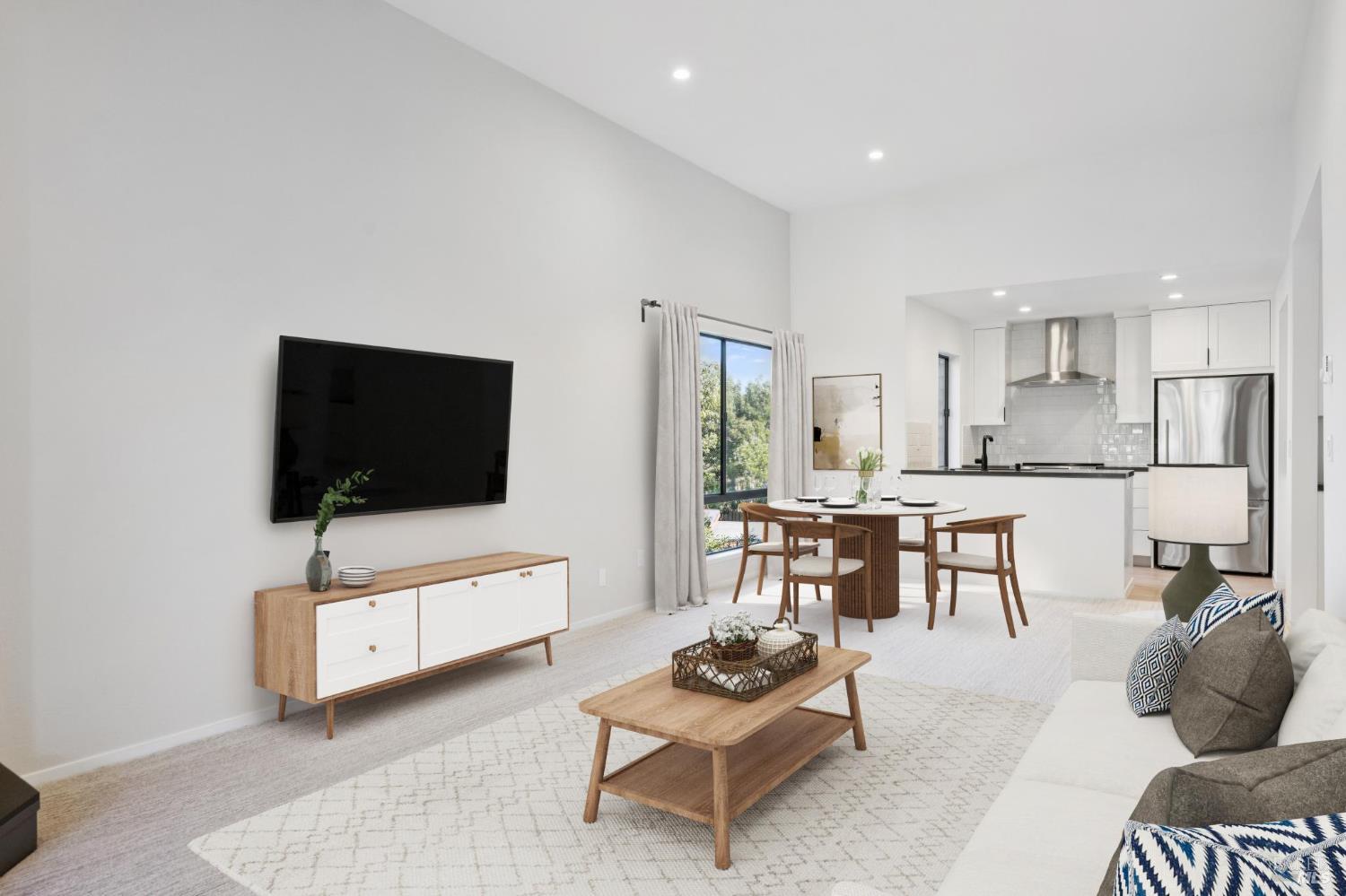 Detail Gallery Image 5 of 39 For 561 Seaver Dr, Mill Valley,  CA 94941 - 1 Beds | 1 Baths