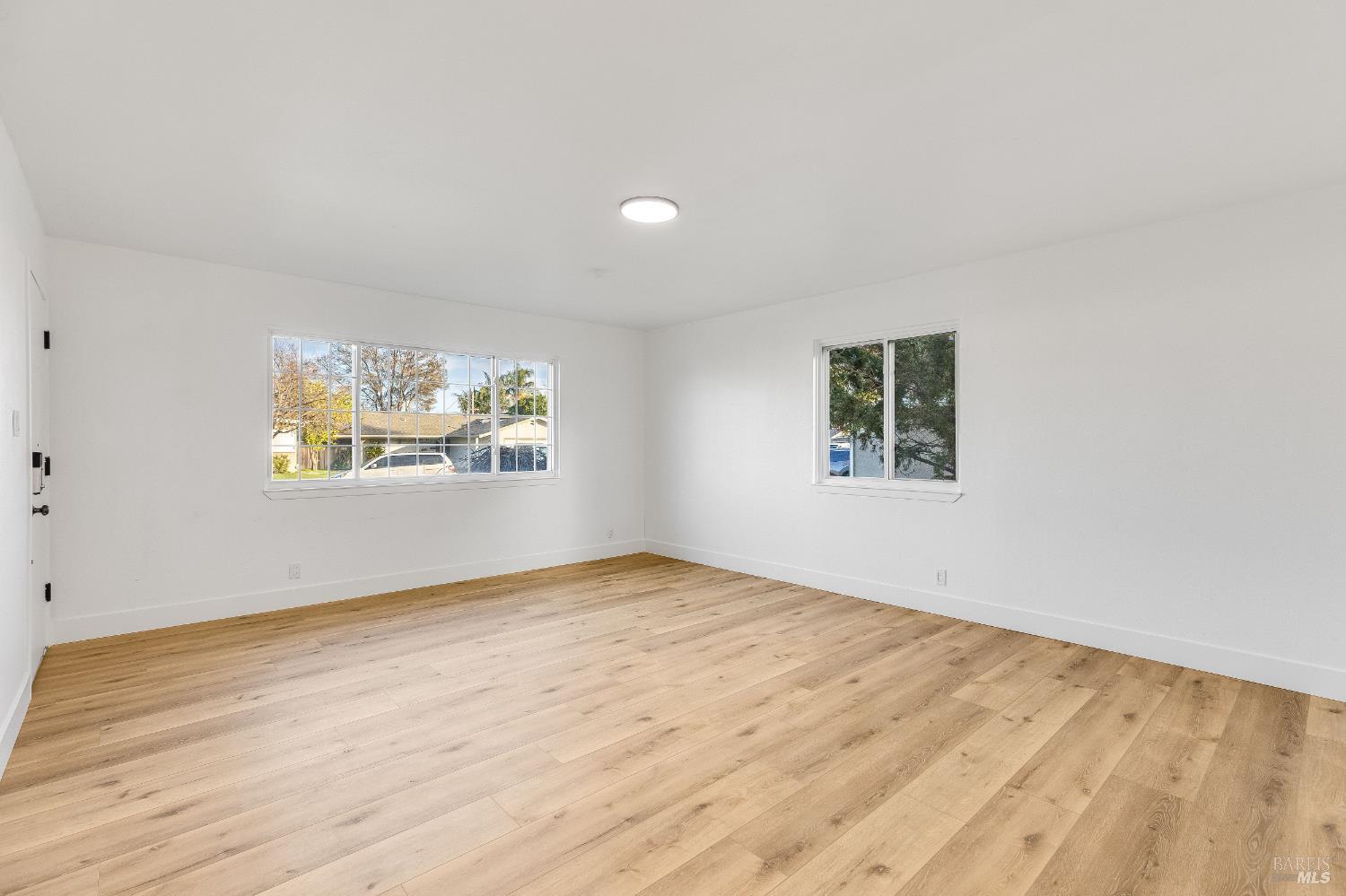 Detail Gallery Image 5 of 31 For 1845 San Anselmo St, Fairfield,  CA 94533 - 3 Beds | 2 Baths