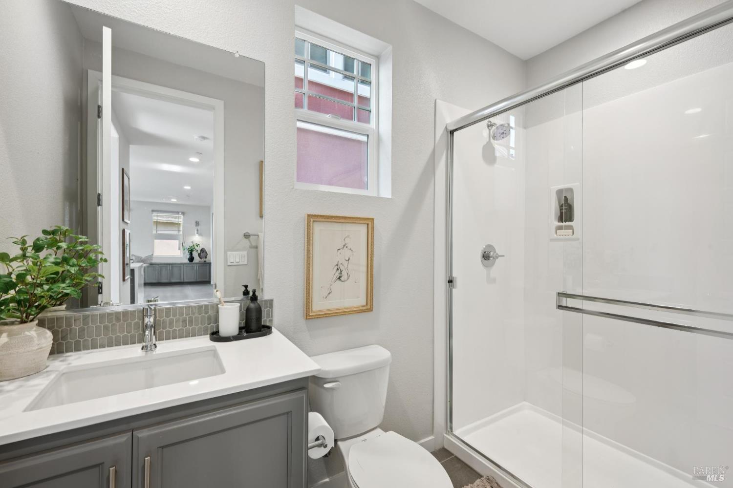 Detail Gallery Image 26 of 78 For 1805 Alvarado St, Petaluma,  CA 94952 - 4 Beds | 3 Baths