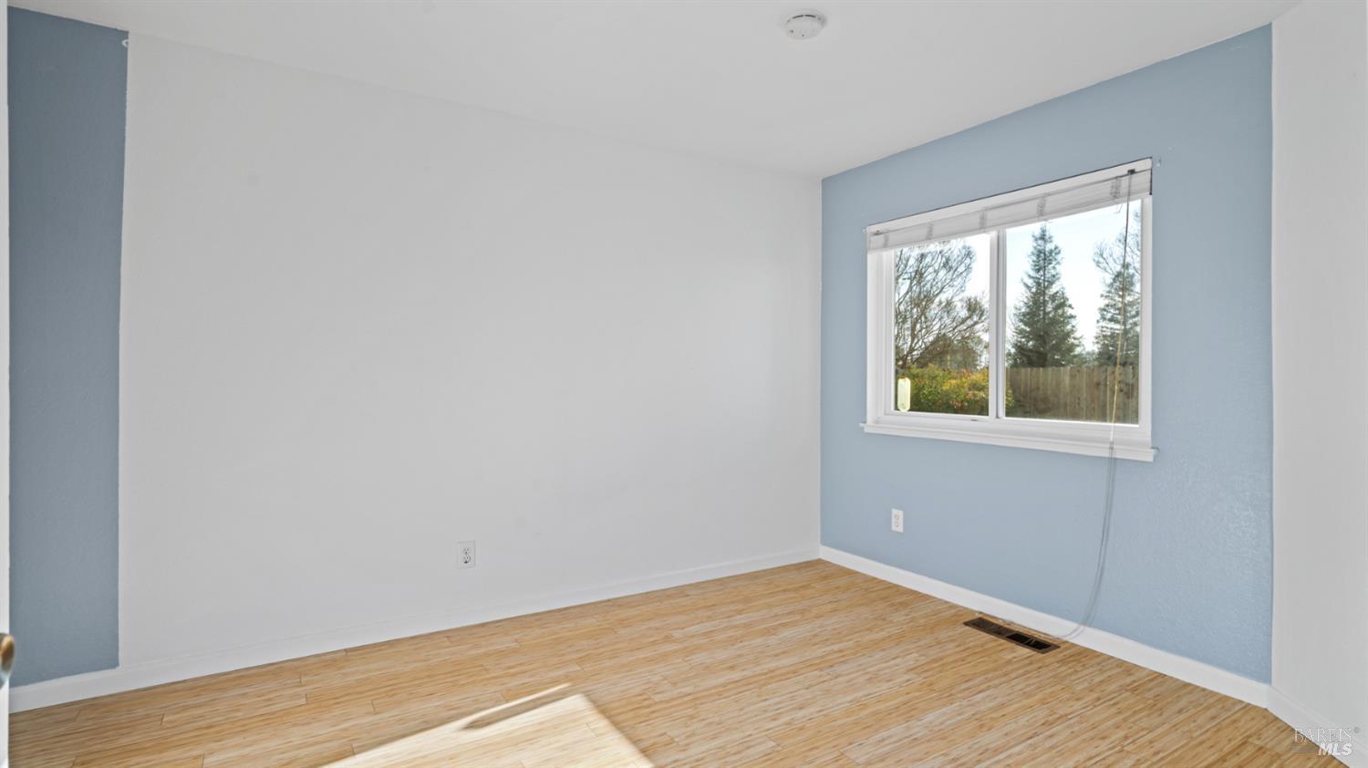 Detail Gallery Image 24 of 41 For 2913 Balsam Ct, Fairfield,  CA 94533 - 4 Beds | 2 Baths