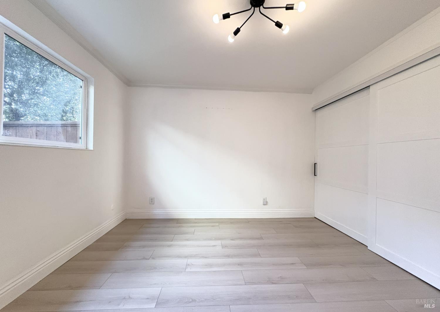 Detail Gallery Image 12 of 24 For 5242 Miles Ave #APT C,  Oakland,  CA 94618 - 2 Beds | 1 Baths