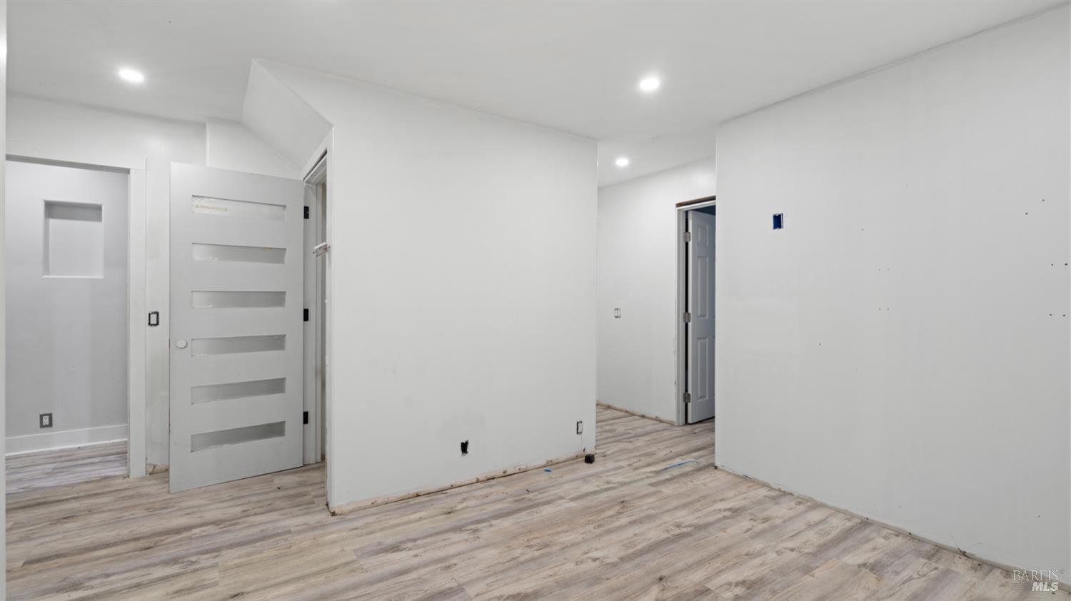 Detail Gallery Image 9 of 40 For 11144 Ice Box Canyon Rd, Forestville,  CA 95436 - 3 Beds | 2 Baths