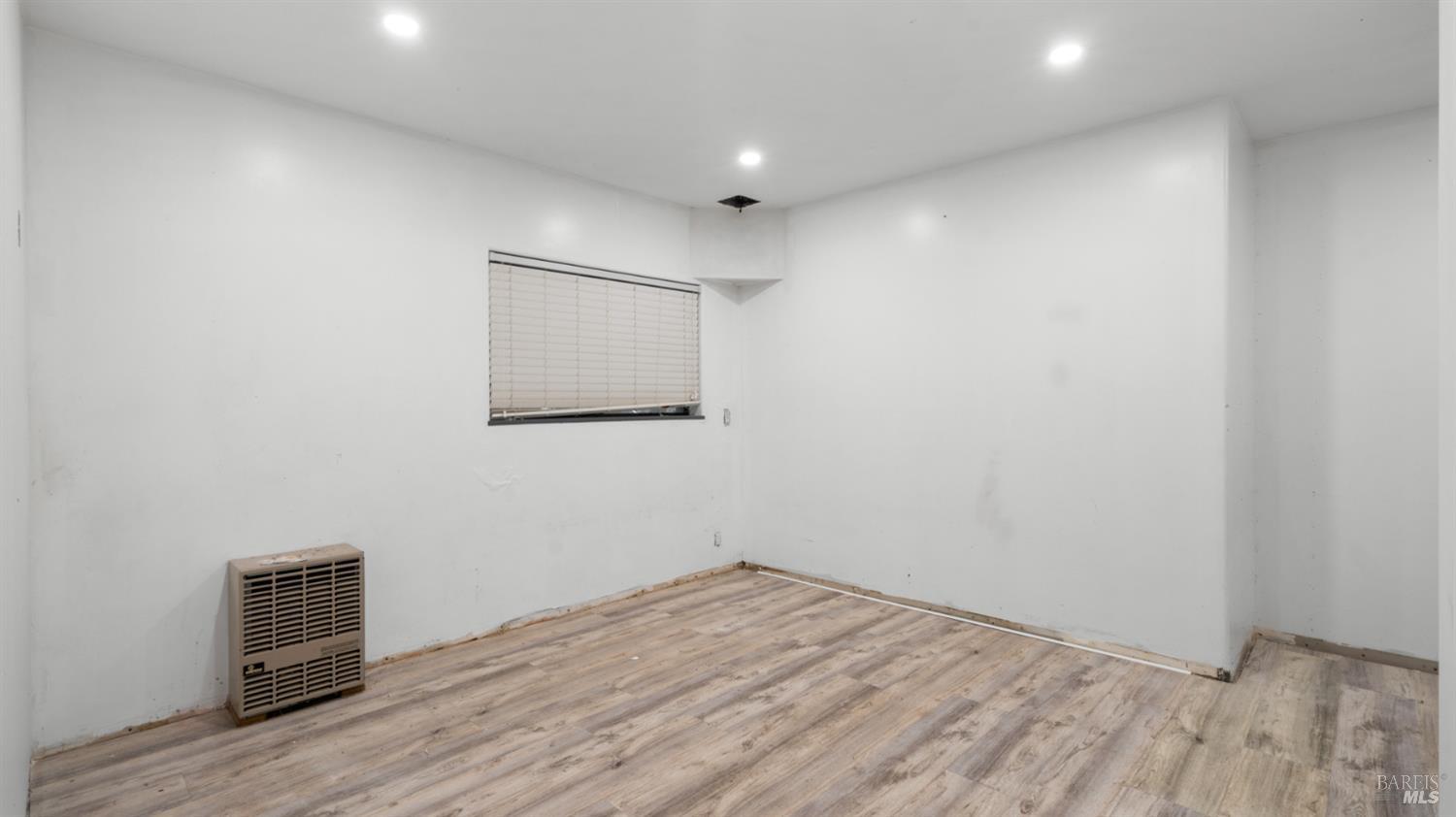 Detail Gallery Image 7 of 40 For 11144 Ice Box Canyon Rd, Forestville,  CA 95436 - 3 Beds | 2 Baths