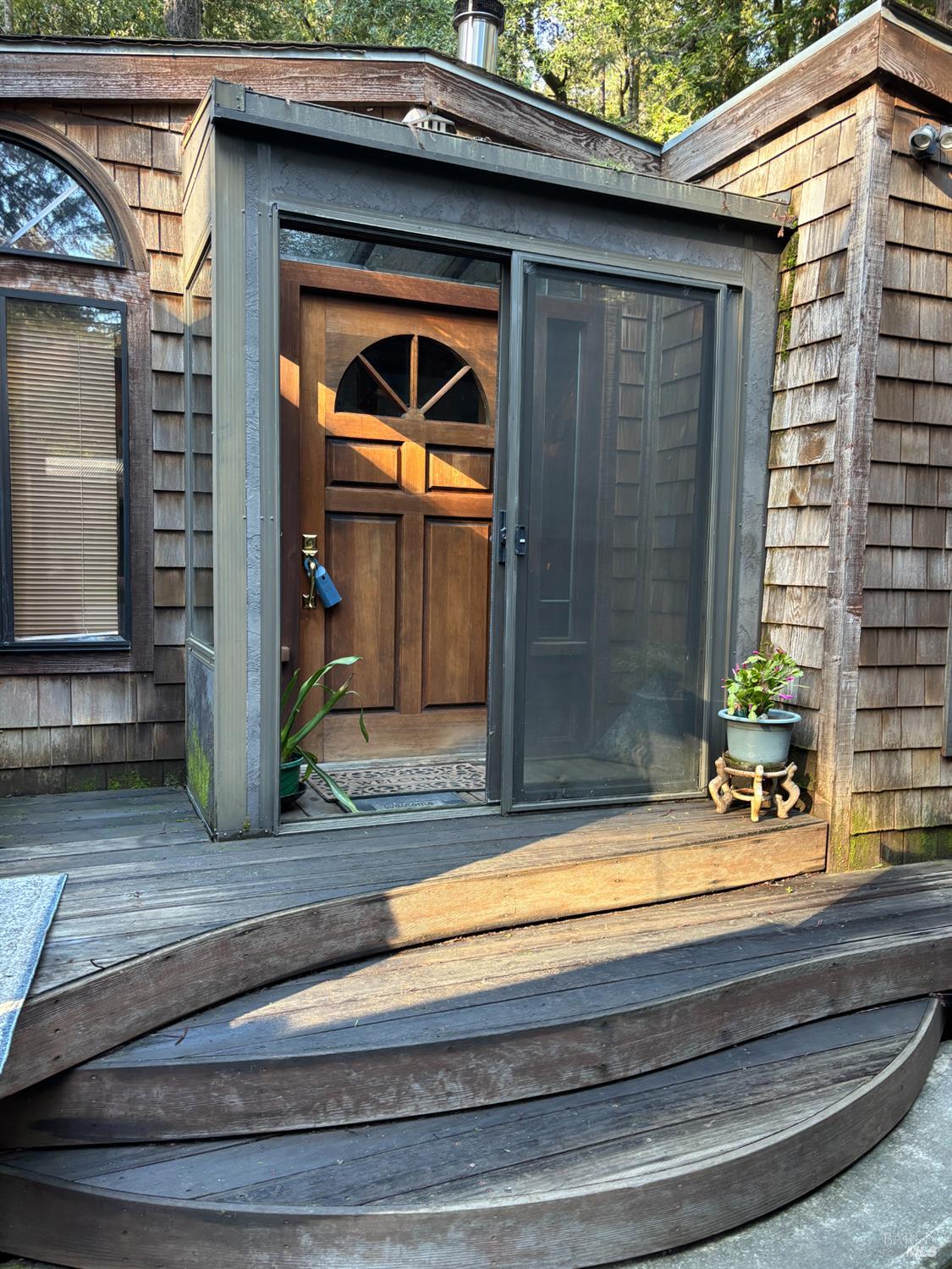 Detail Gallery Image 6 of 49 For 3665 Cazadero Hwy, Cazadero,  CA 95421 - 2 Beds | 2 Baths