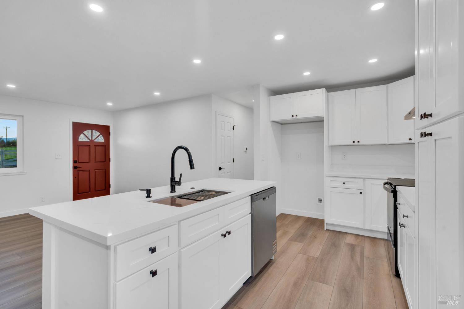 Detail Gallery Image 22 of 93 For 7562 Paddon Rd, Vacaville,  CA 95688 - 3 Beds | 2 Baths