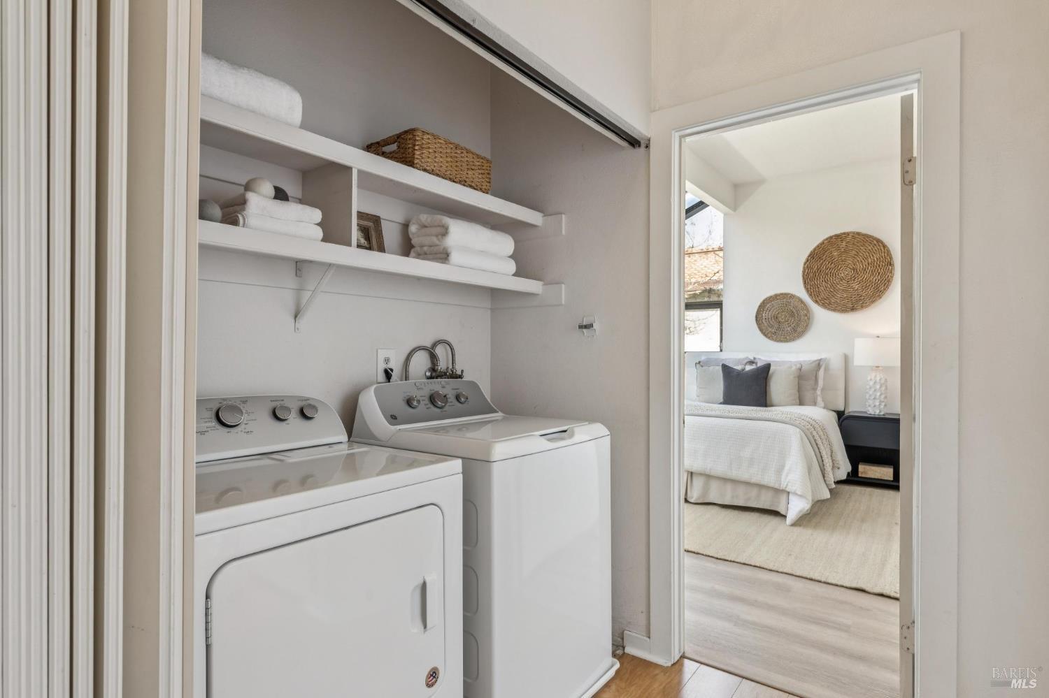 Detail Gallery Image 28 of 32 For 818 2nd St, Sonoma,  CA 95476 - 3 Beds | 2/1 Baths