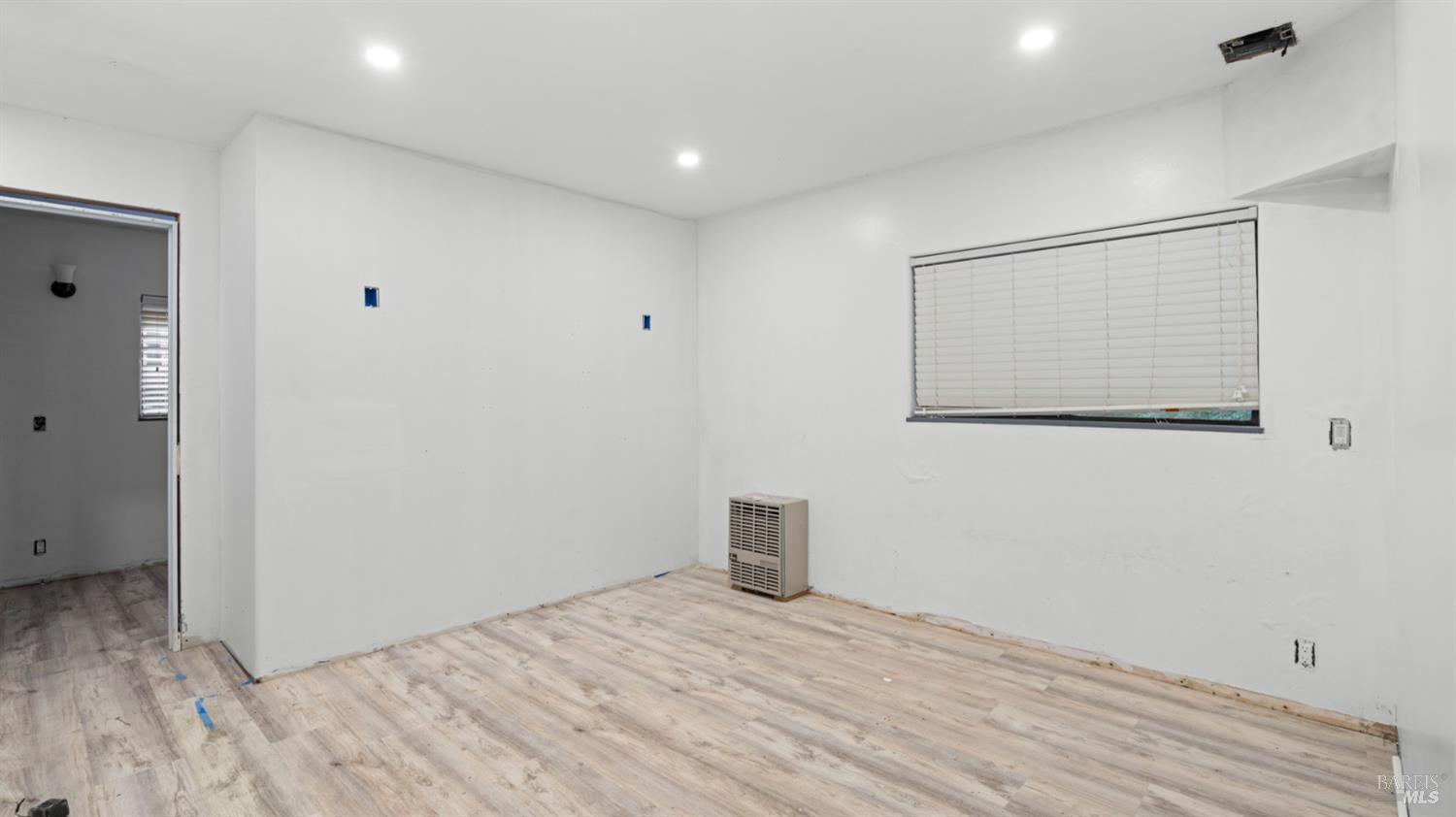 Detail Gallery Image 8 of 40 For 11144 Ice Box Canyon Rd, Forestville,  CA 95436 - 3 Beds | 2 Baths