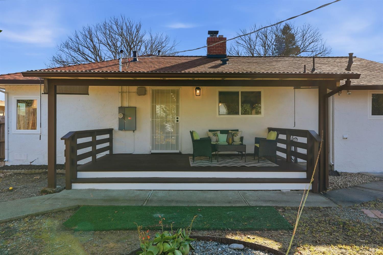 Detail Gallery Image 2 of 34 For 1316 Empire St, Fairfield,  CA 94533 - 3 Beds | 1 Baths