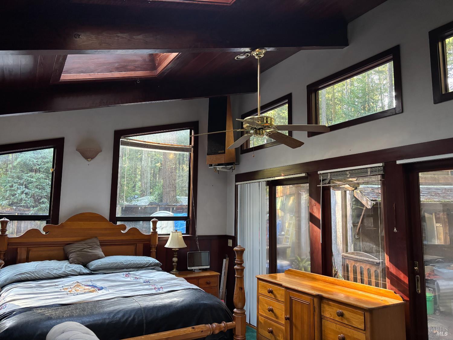 Detail Gallery Image 18 of 49 For 3665 Cazadero Hwy, Cazadero,  CA 95421 - 2 Beds | 2 Baths
