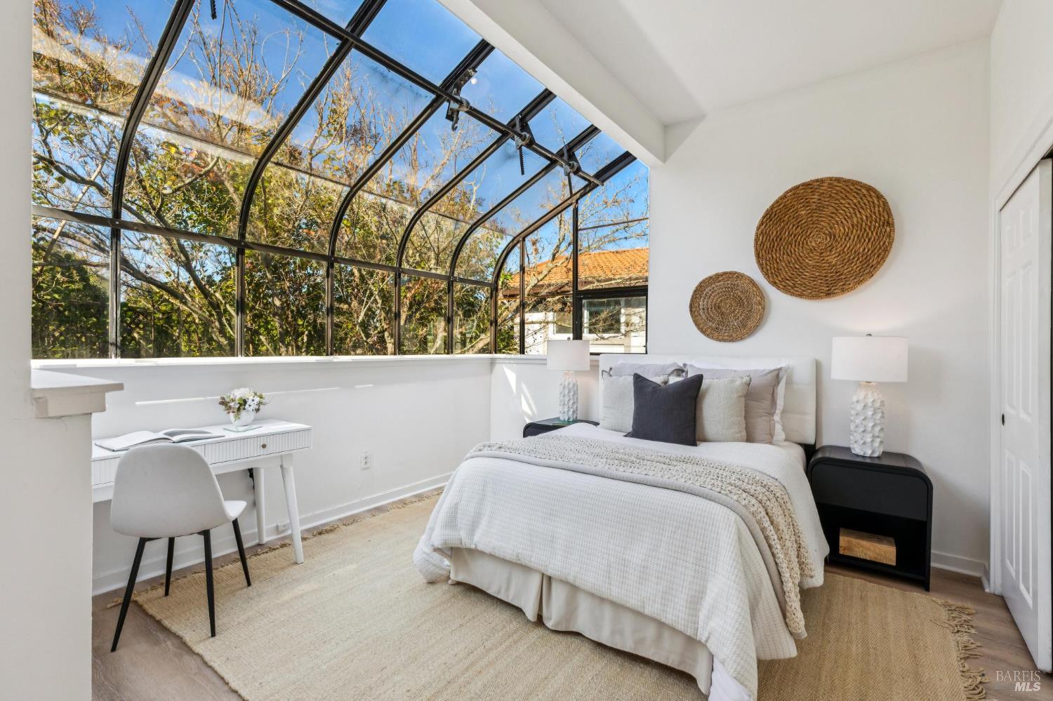 Detail Gallery Image 23 of 32 For 818 2nd St, Sonoma,  CA 95476 - 3 Beds | 2/1 Baths