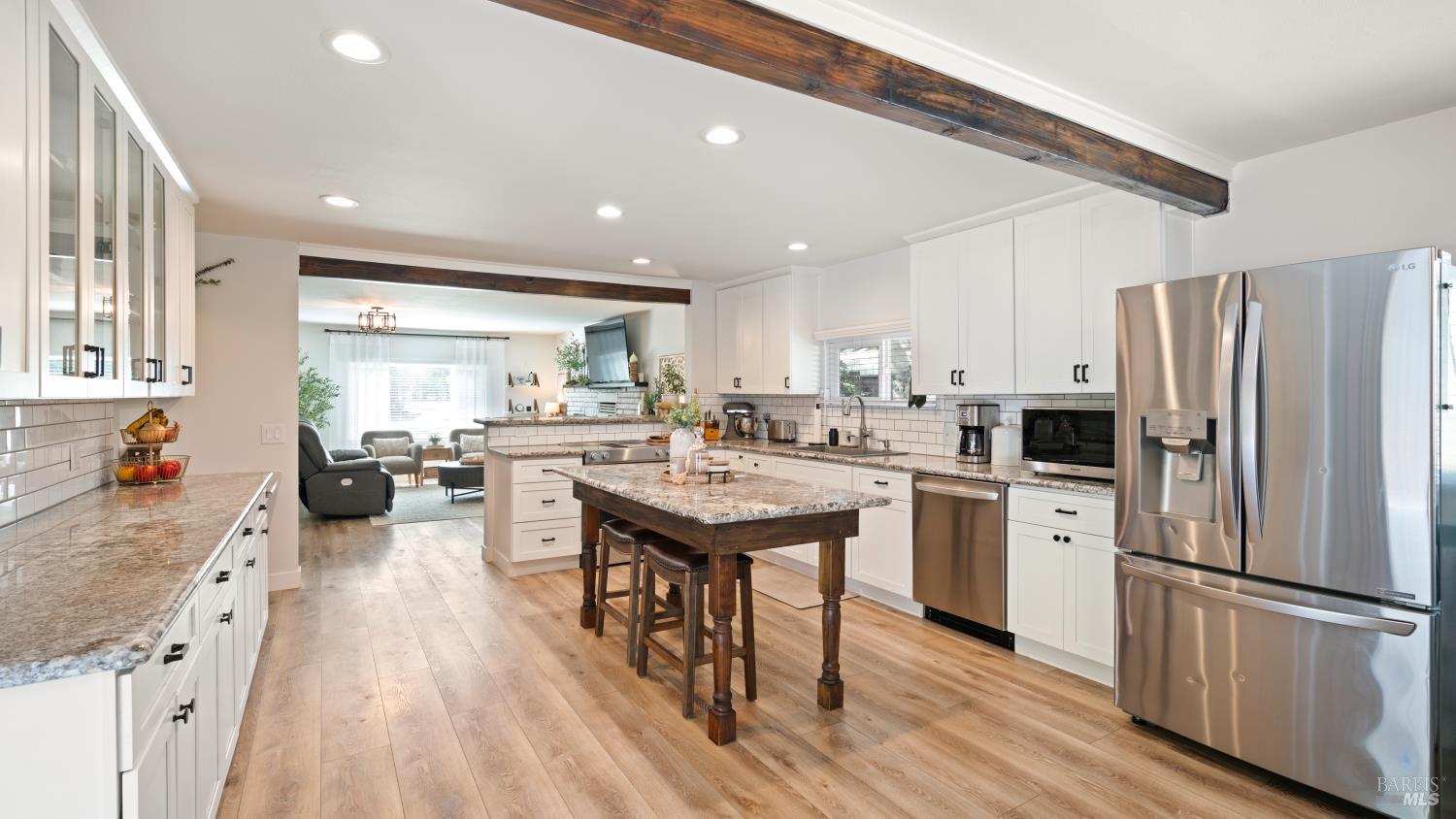 Detail Gallery Image 23 of 35 For 1550 Laguna Rd, Santa Rosa,  CA 95401 - 3 Beds | 2 Baths