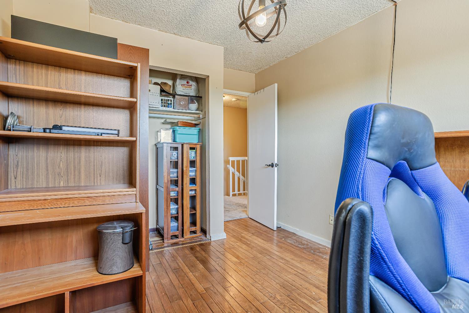 Detail Gallery Image 17 of 36 For 1 Oak Crest Ct #D,  Novato,  CA 94947 - 3 Beds | 2/1 Baths