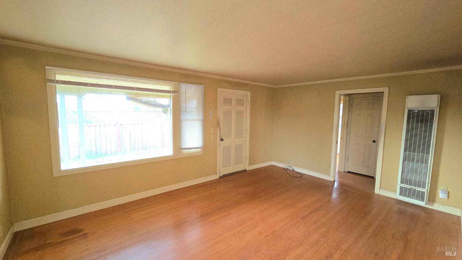 Detail Gallery Image 3 of 19 For 1420 Fulton Rd, Santa Rosa,  CA 95403 - 2 Beds | 1 Baths