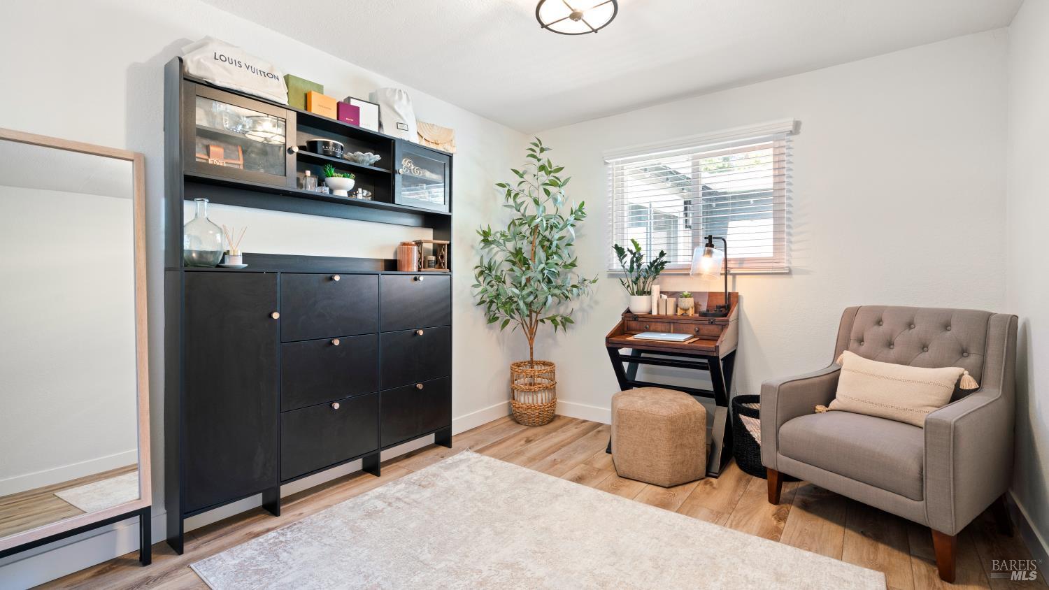 Detail Gallery Image 32 of 35 For 1550 Laguna Rd, Santa Rosa,  CA 95401 - 3 Beds | 2 Baths