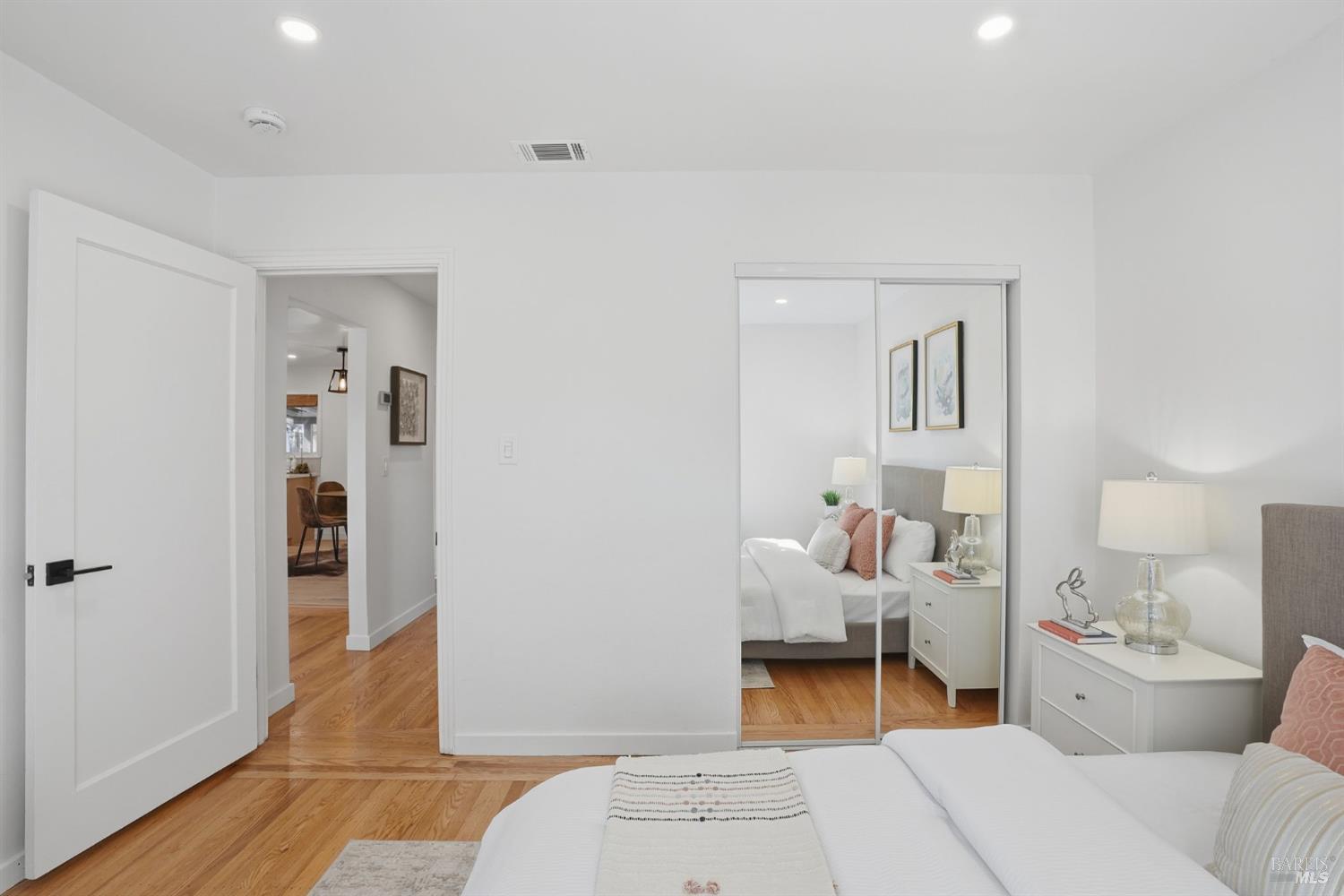 Detail Gallery Image 19 of 34 For 1316 Empire St, Fairfield,  CA 94533 - 3 Beds | 1 Baths